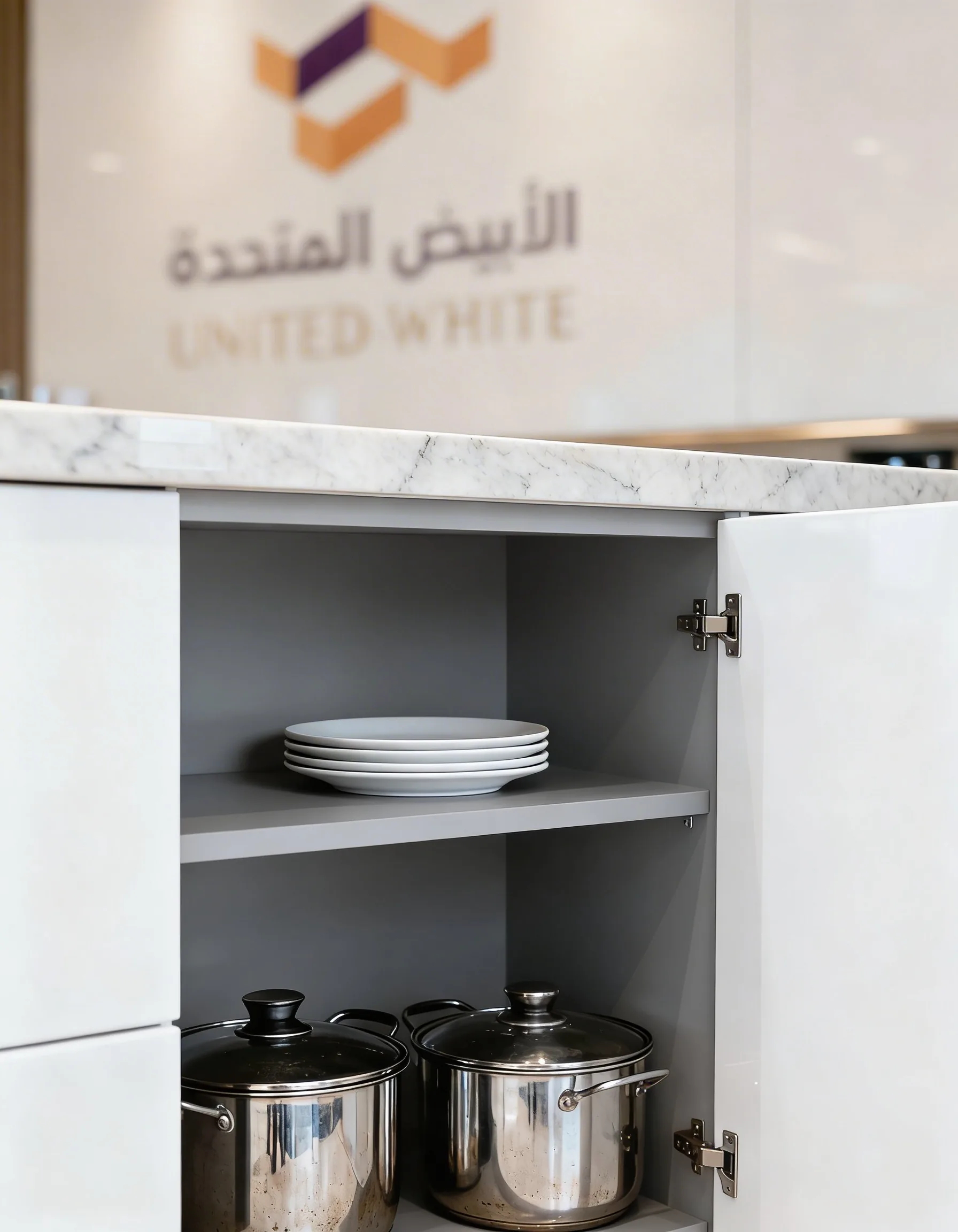 كلادينج رمادي UWK-GR-1030 - مطبخ منفّذ